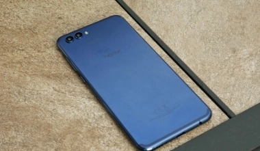Huawei Honor View 10