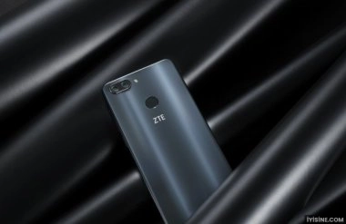 ZTE Blade V9