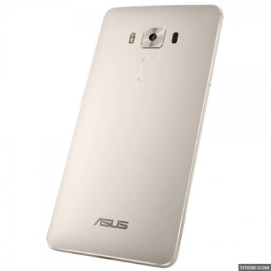 Asus ZenFone 3 Deluxe