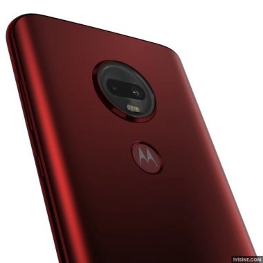 Moto G7 Plus