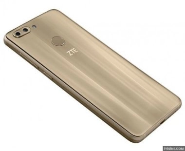 ZTE Blade V9