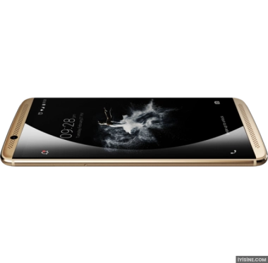 ZTE Axon 7