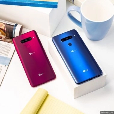 LG V40 ThinQ