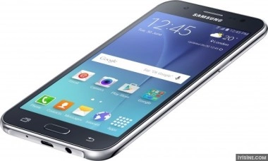 Samsung Galaxy J7