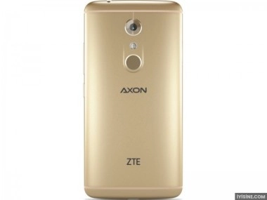 ZTE Axon 7