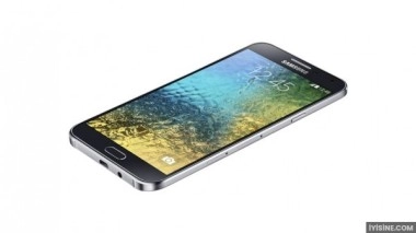 Samsung Galaxy E7