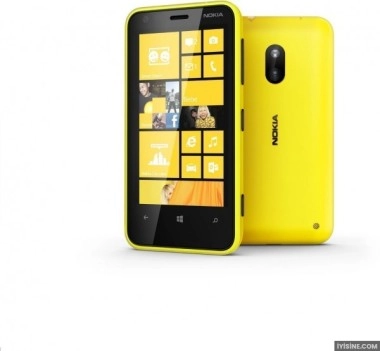 Nokia Lumia 620