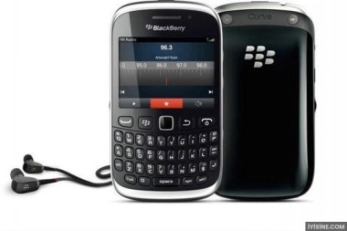BlackBerry Curve 9320
